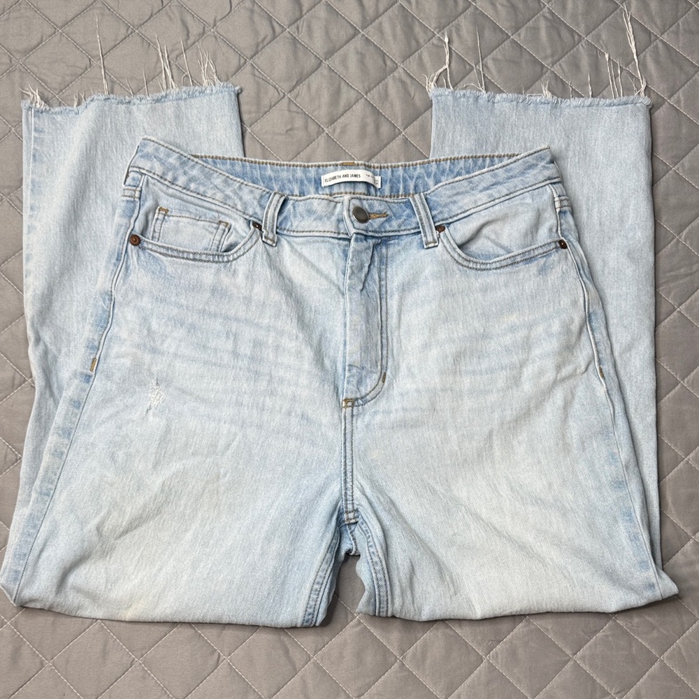 Elizabeth and James High Rise Cropped Straight Leg Jeans Distressed 12/31
